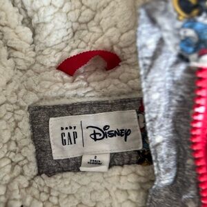 Baby Gap Disney 2T Sherpa lined down jacket